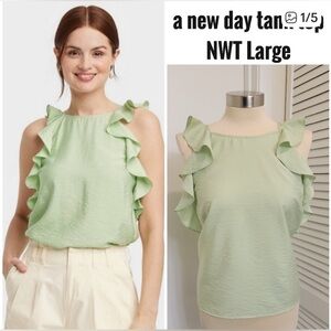 NWOT A new day ruffle accent tank top size Large